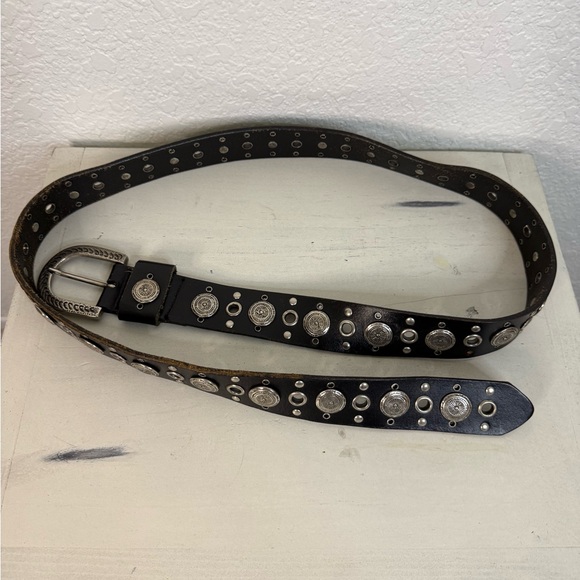 Black Leather Belt with Silver Stud Accents Adjustable Goth Punk Streetwear Y2K - Picture 8 of 9